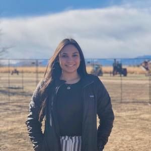 Meet your Posher, Bella